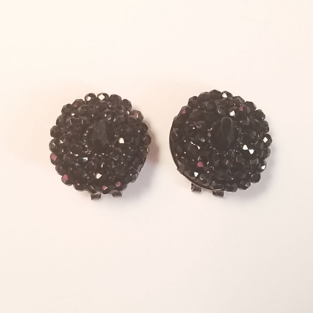 💕3 for $15💕 Round Black Beaded Clip Earrings